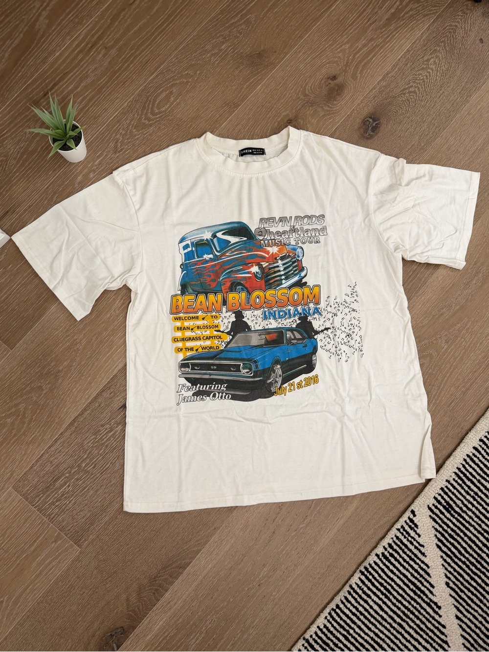 Oversized Vintage Graphic T-Shirt